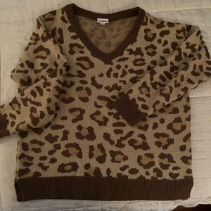 Lula Roe Torrie V-neck sweater L